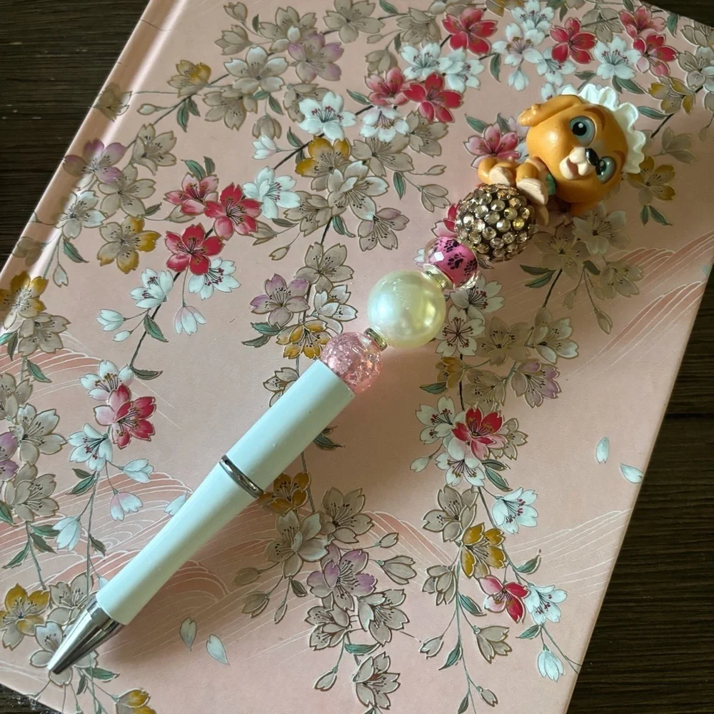 Disney Doorables: Peter Pan: Nana handmade beaded pen